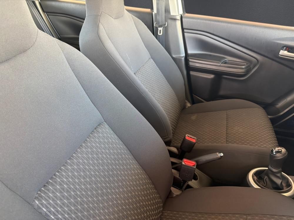 Toyota Vitz 1.0 Xr