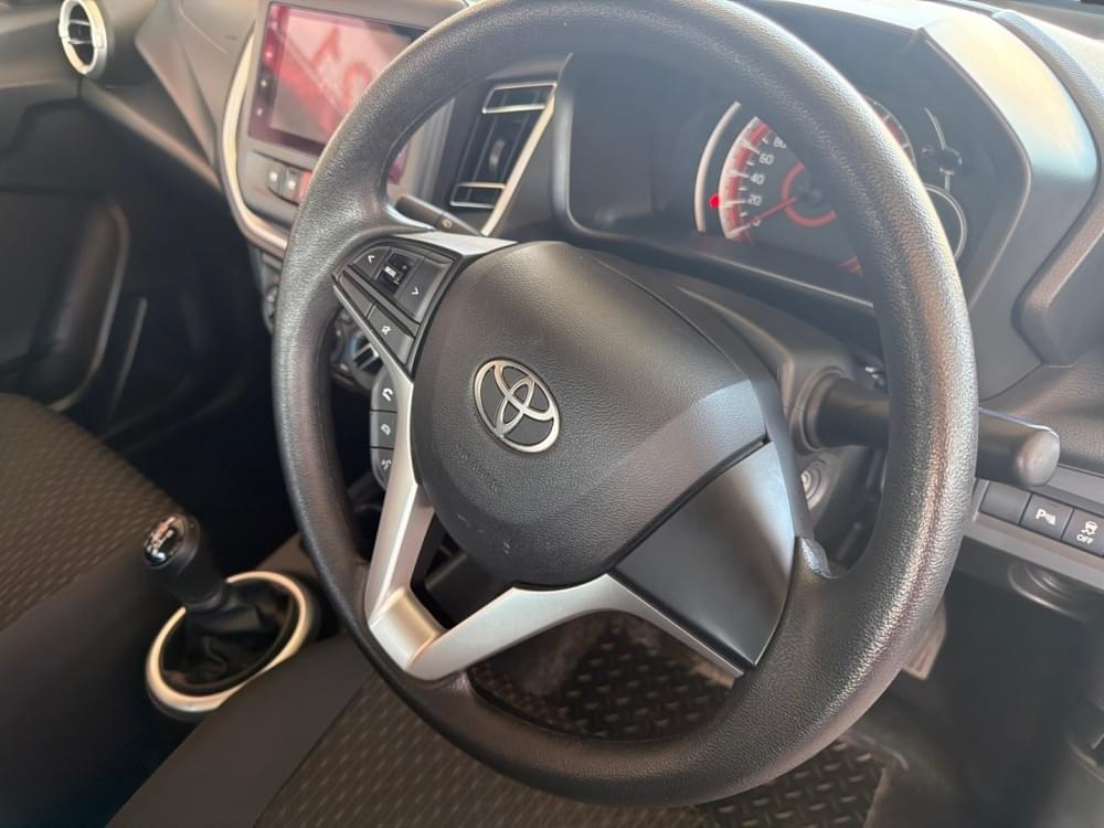 Toyota Vitz 1.0 Xr