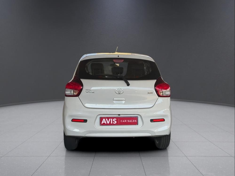 Toyota Vitz 1.0 Xr Amt