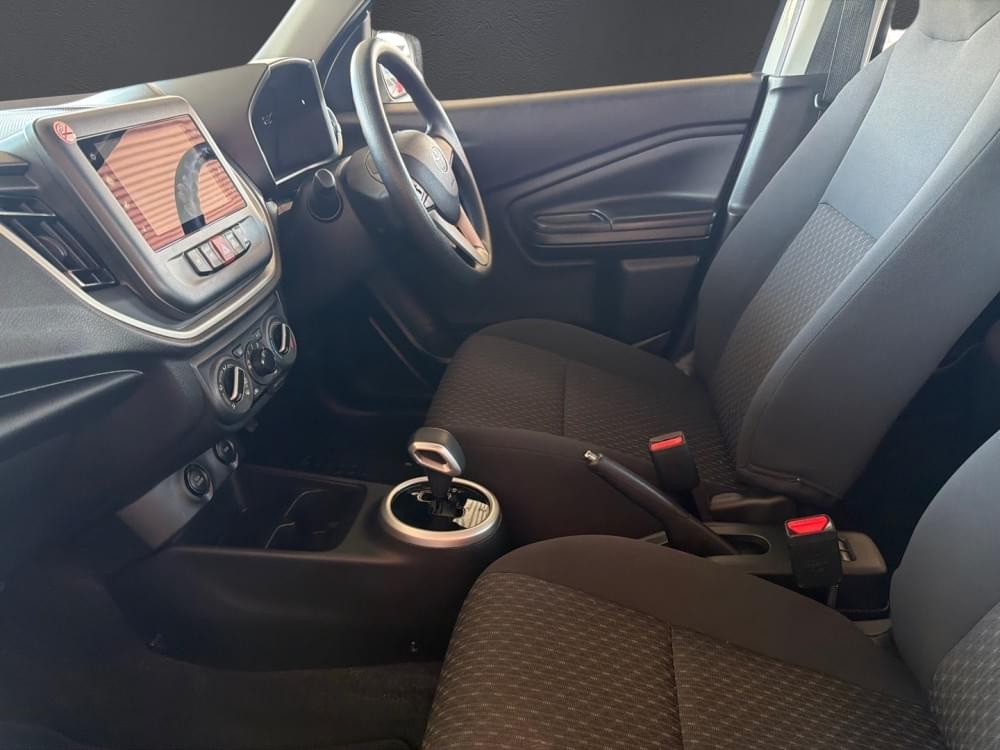 Toyota Vitz 1.0 Xr Amt