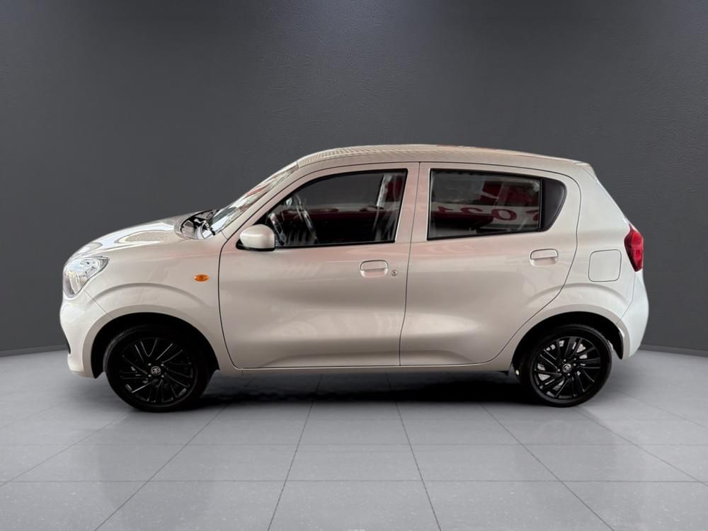 Toyota Vitz 1.0 Xr Amt