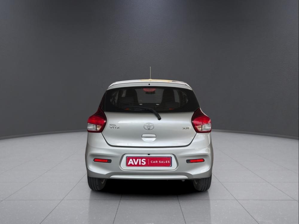 Toyota Vitz 1.0 Xr Amt