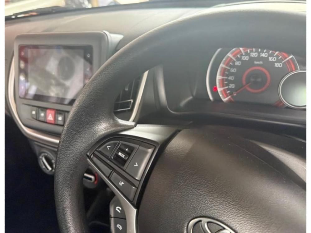 Toyota Vitz 1.0 Xr Mt