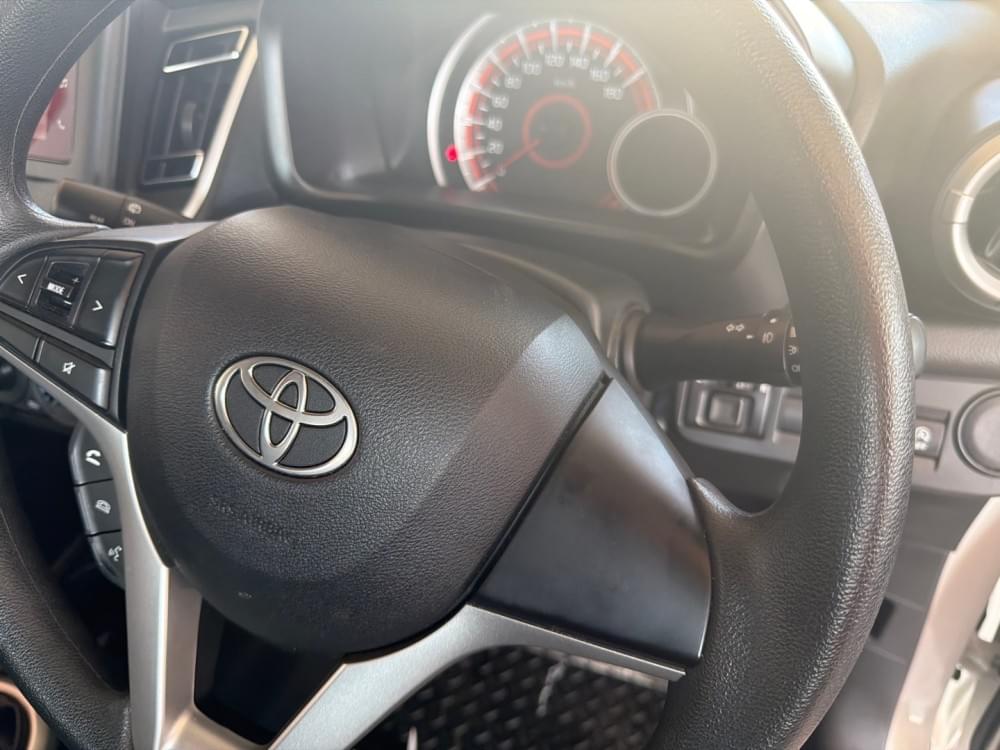 Toyota Vitz 1.0 Xr