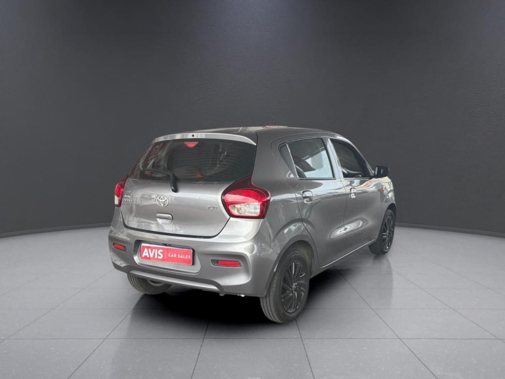 Toyota Vitz 1.0 Xr Mt
