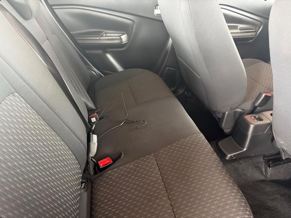 Toyota Vitz 1.0 Xr Mt