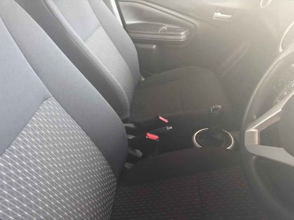 Toyota Vitz 1.0 Xr