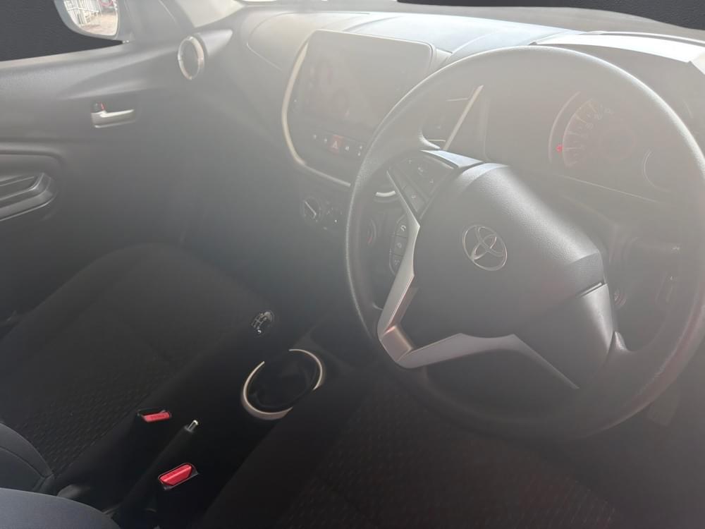 Toyota Vitz 1.0 Xr