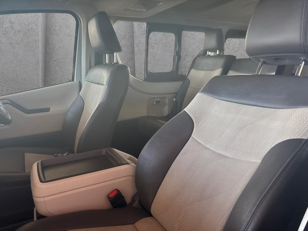 Toyota Quantum 2.8 Gl 11-Seater Lwb