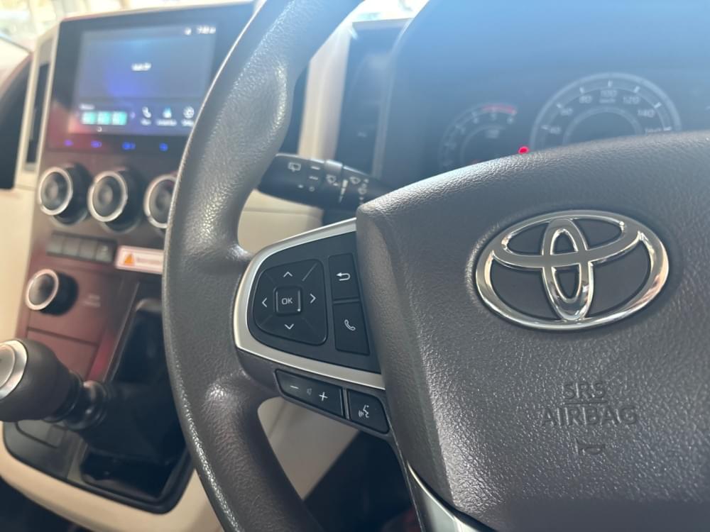 Toyota Quantum 2.8 Gl 11-Seater Lwb