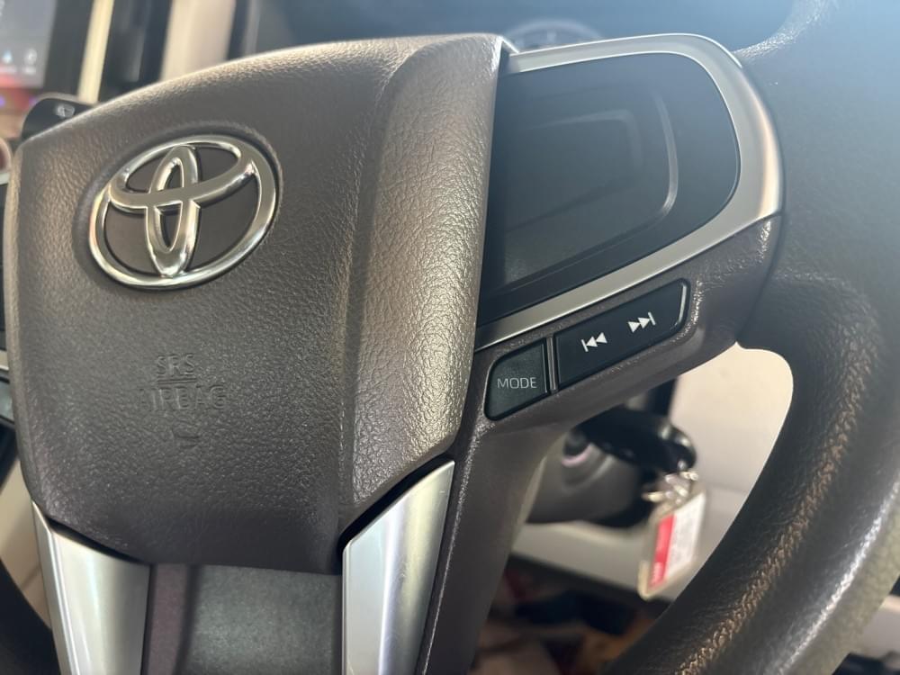 Toyota Quantum 2.8 Gl 11-Seater Lwb