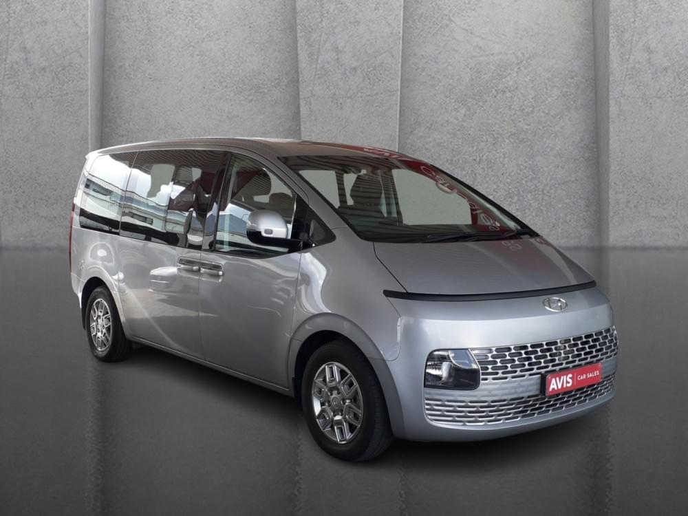 Hyundai Staria 2.2D Executive 9 Seater At