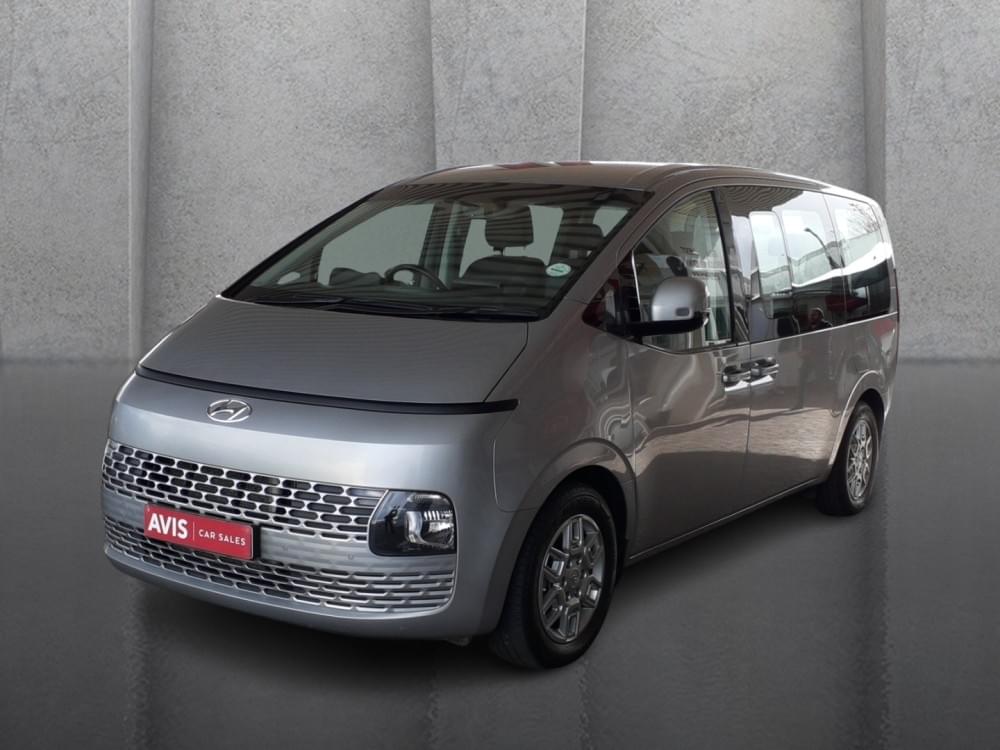 Hyundai Staria 2.2D Executive 9 Seater At