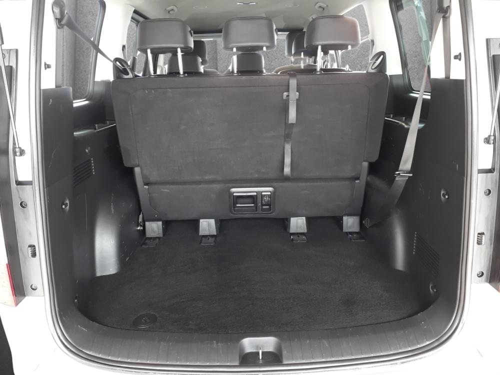Hyundai Staria 2.2D Executive 9 Seater At