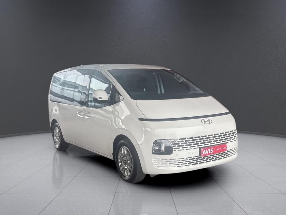 Hyundai Staria 2.2D Executive 9 Seater At