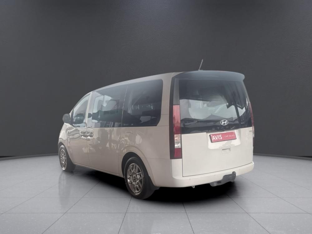 Hyundai Staria 2.2D Executive 9 Seater At