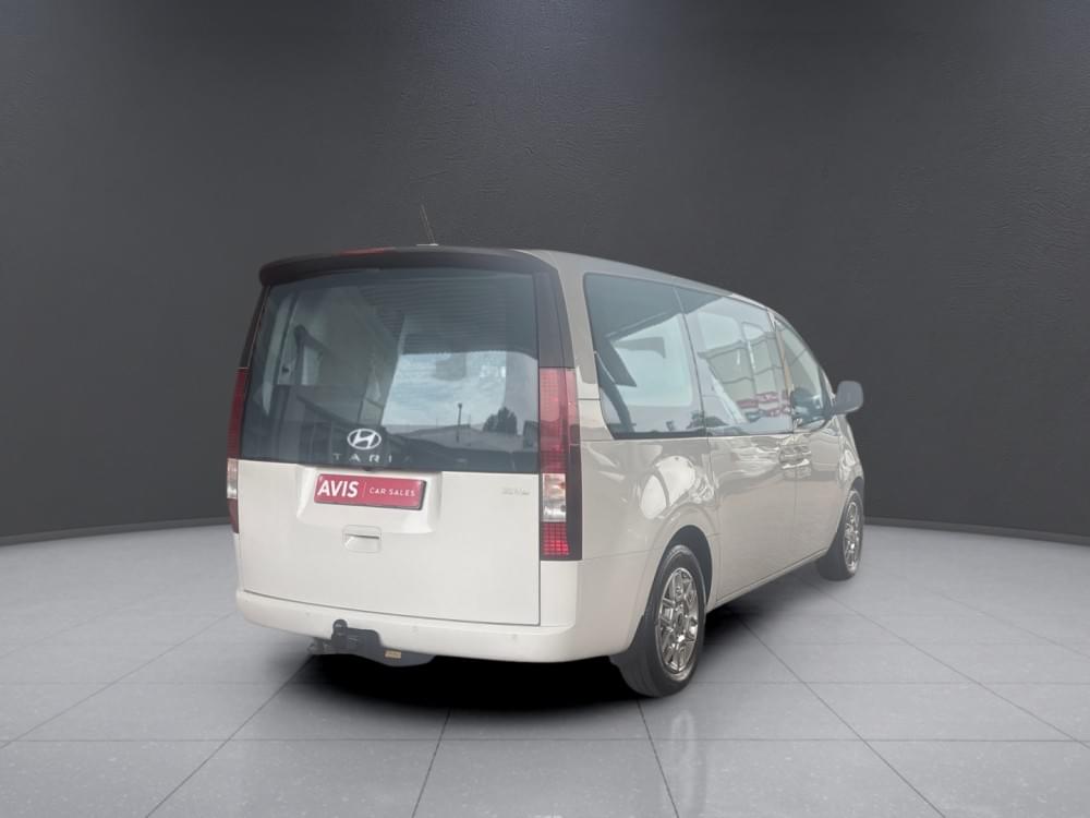 Hyundai Staria 2.2D Executive 9 Seater At