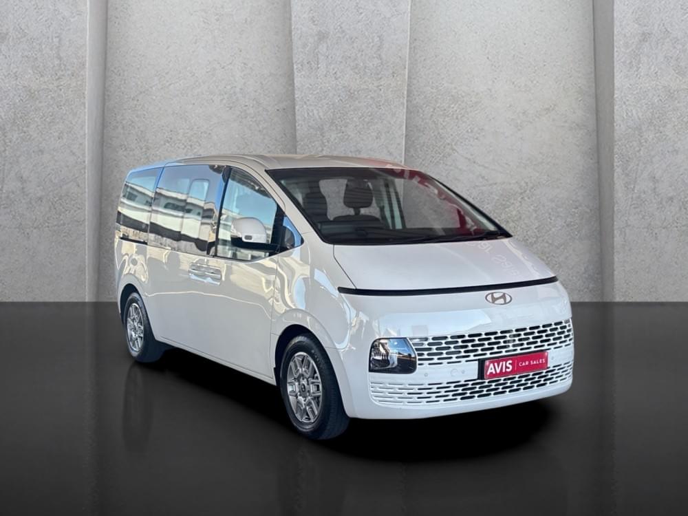 Hyundai Staria 2.2D Executive 9 Seater At