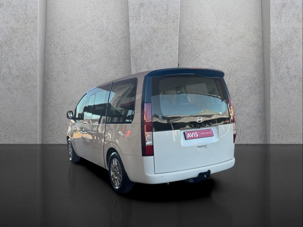 Hyundai Staria 2.2D Executive 9 Seater At