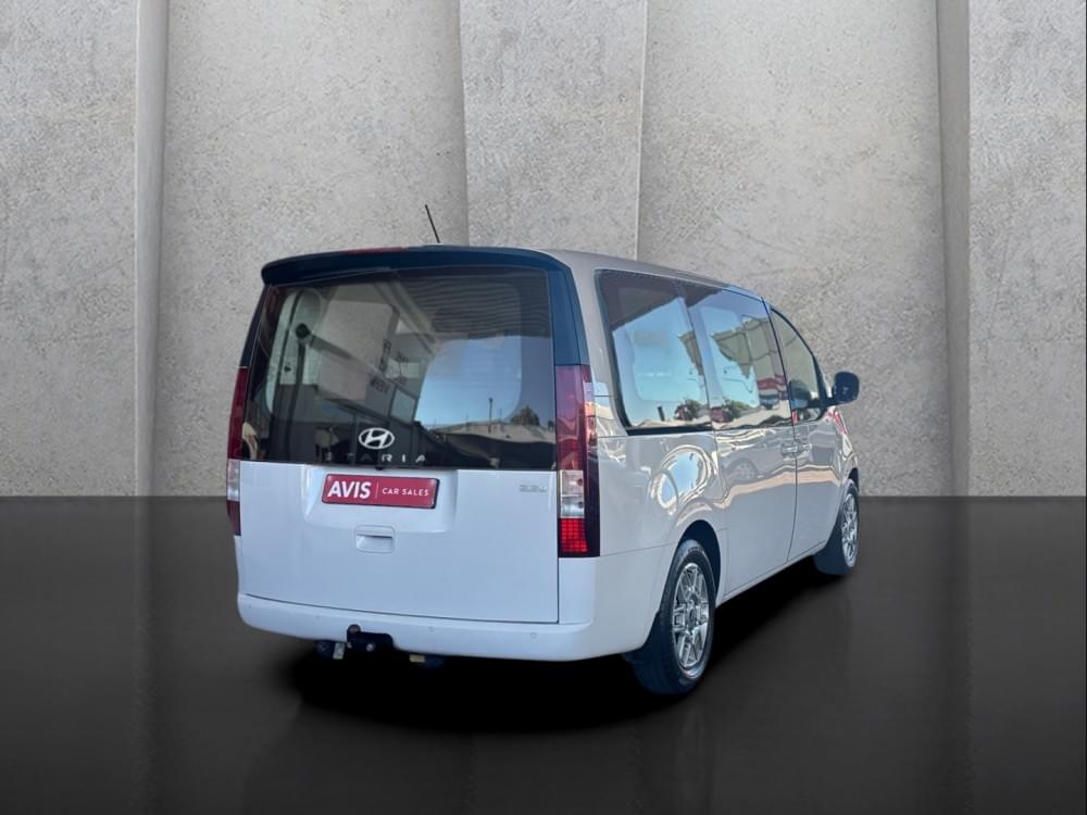 Hyundai Staria 2.2D Executive 9 Seater At