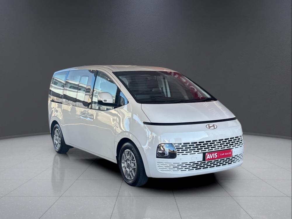 Hyundai Staria 2.2D Executive 9 Seater At