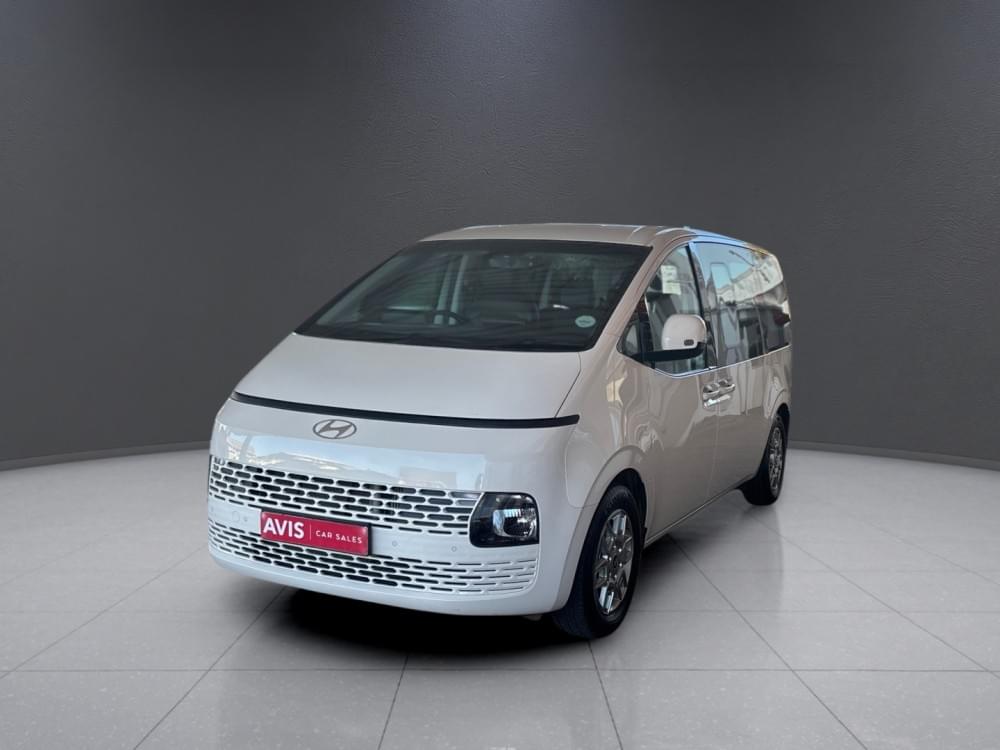 Hyundai Staria 2.2D Executive 9 Seater At