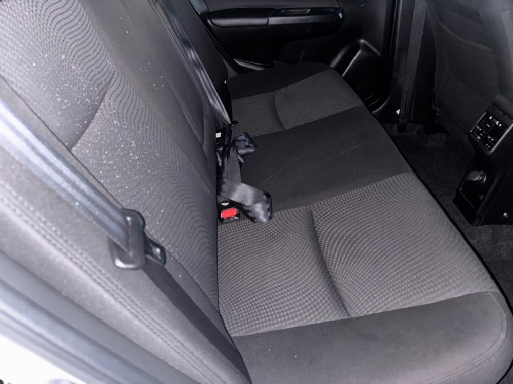 Suzuki N/A 1.5 Gl At