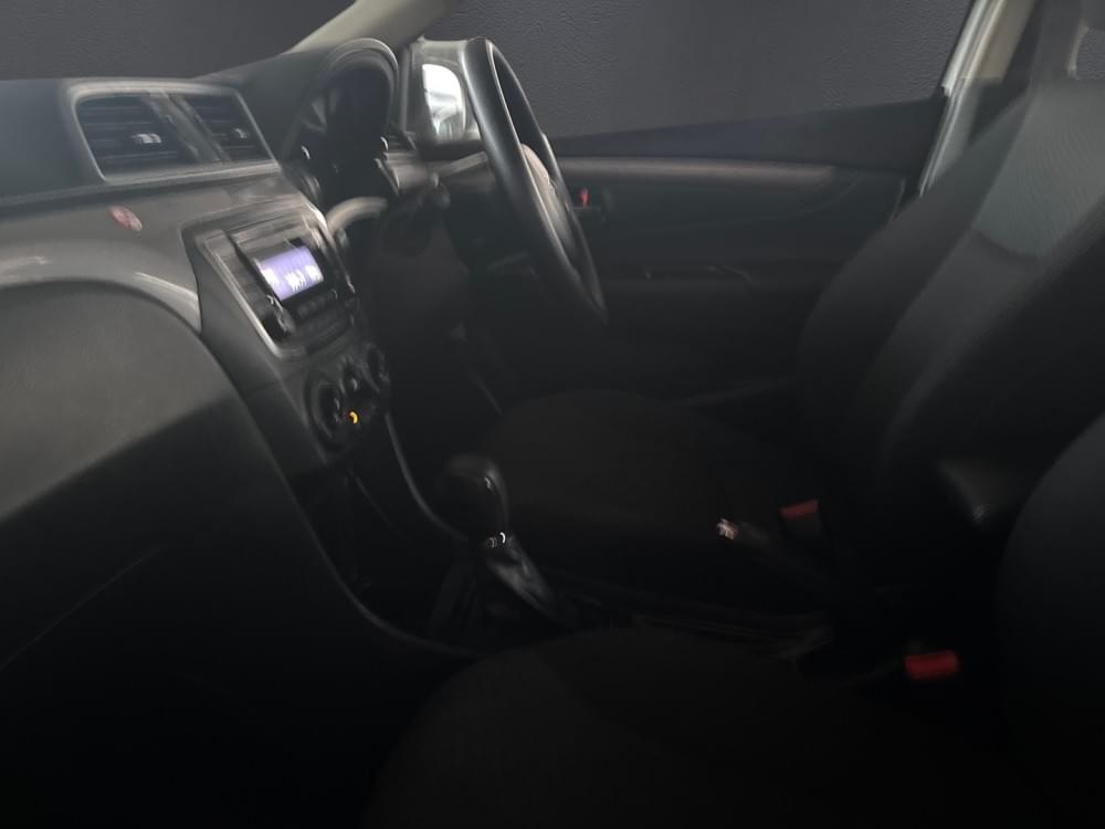 Suzuki N/A 1.5 Gl At