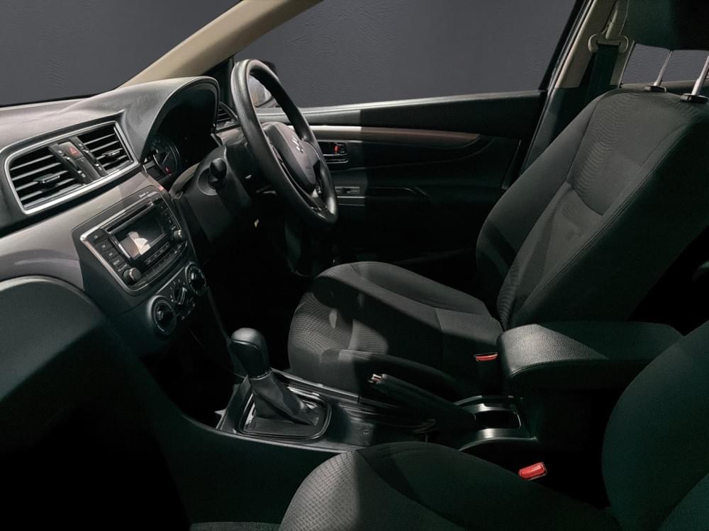 Suzuki Ciaz 1.5 Gl At