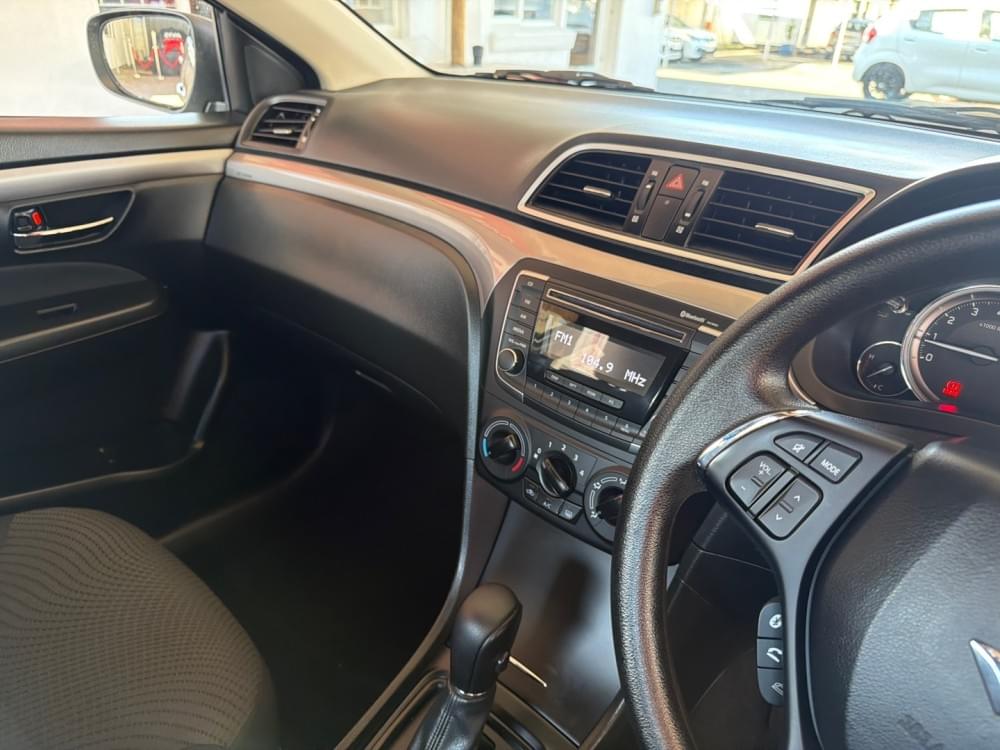 Suzuki Ciaz 1.5 Gl At