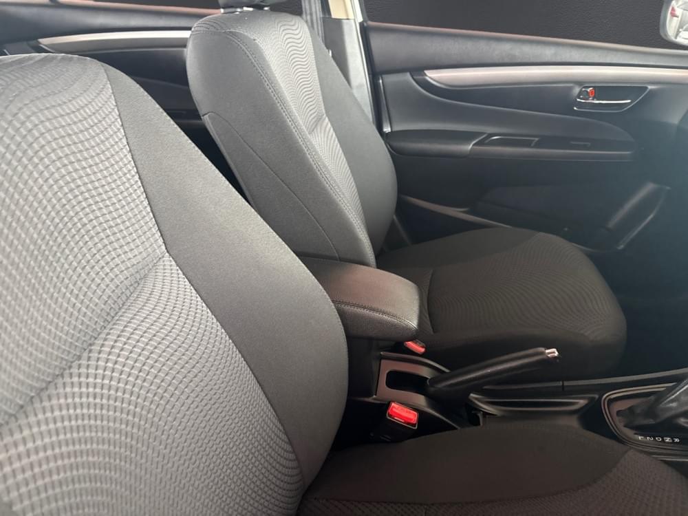 Suzuki N/A 1.5 Gl At