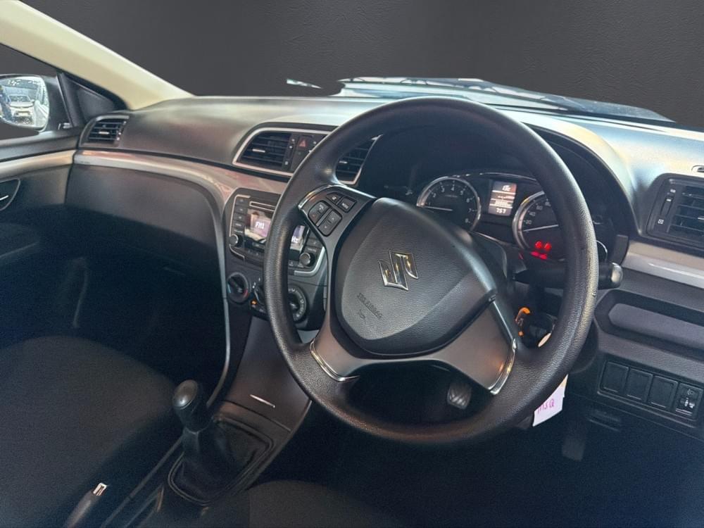Suzuki Ciaz 1.5 Gl