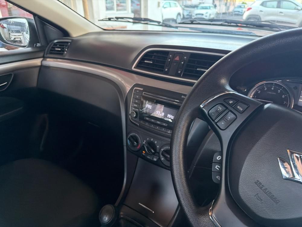 Suzuki Ciaz 1.5 Gl