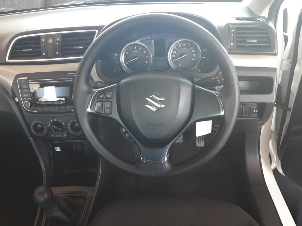 Suzuki Ciaz 1.5 Gl