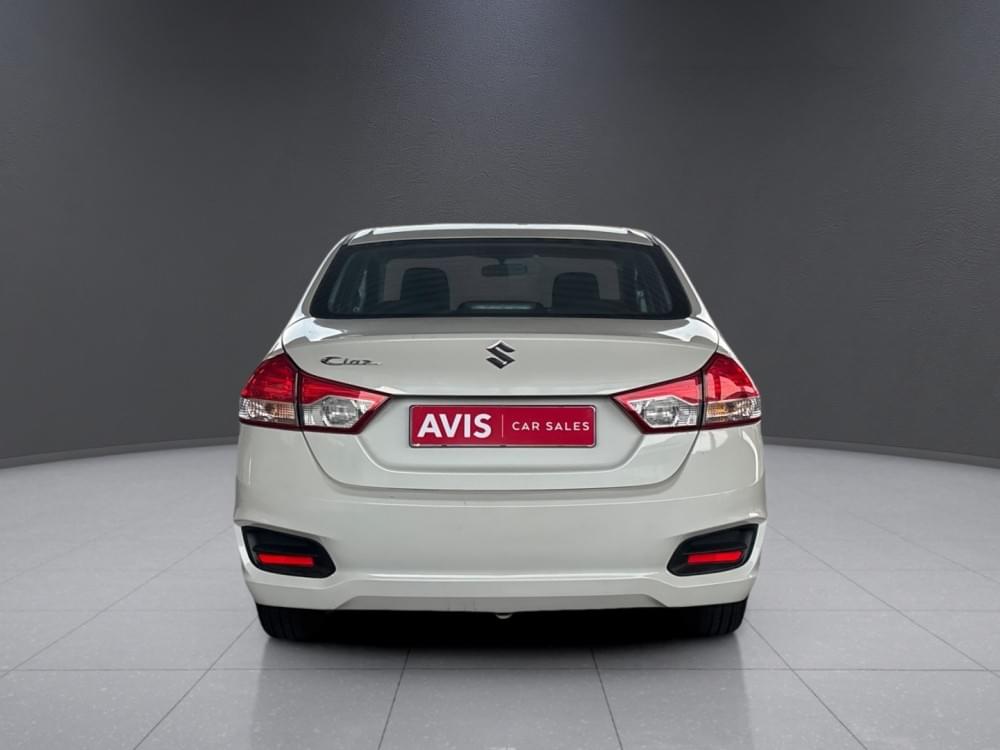 Suzuki N/A 1.5 Gl At