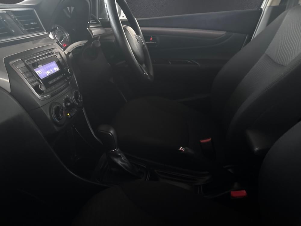 Suzuki N/A 1.5 Gl At