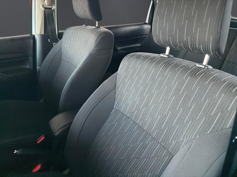 Suzuki N/A 1.5 Gl At