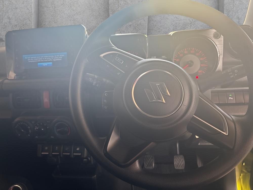 Suzuki Jimny 1.5 Gl