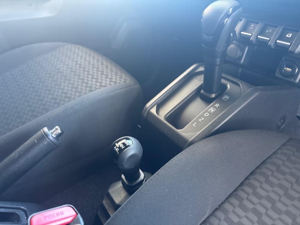 Suzuki Jimny 1.5 Glx At