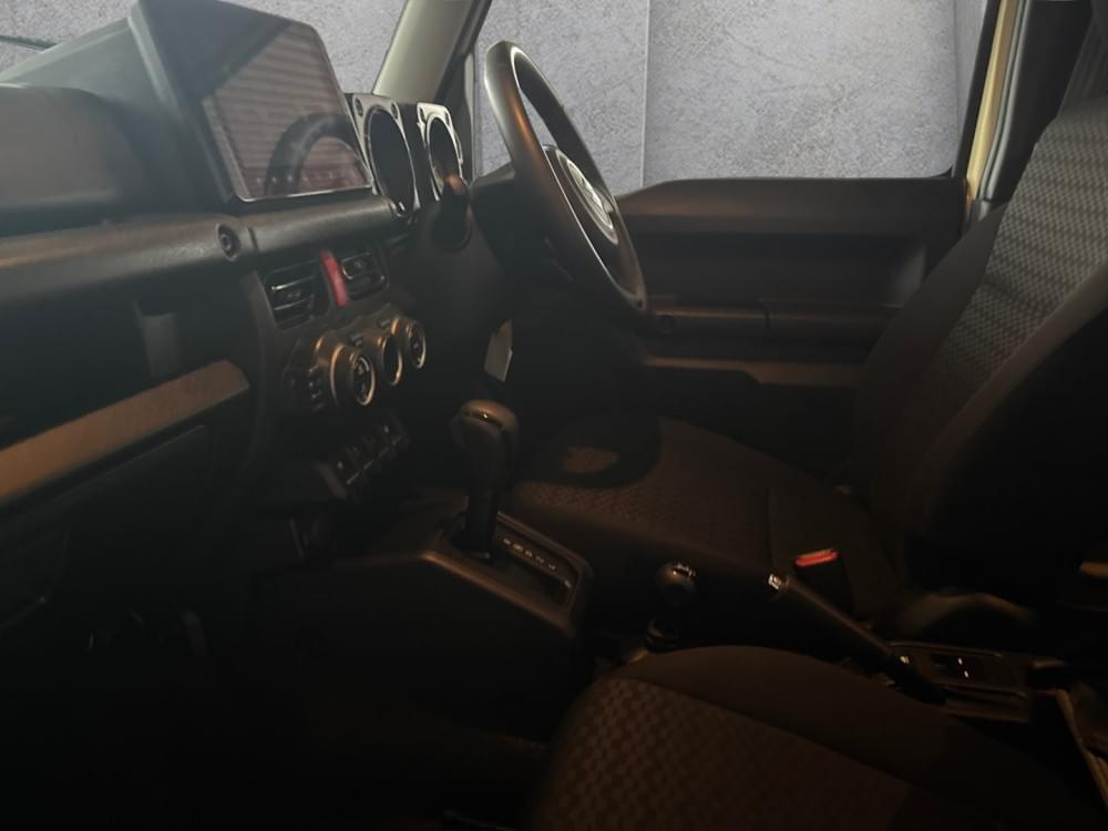 Suzuki Jimny 1.5 Glx At