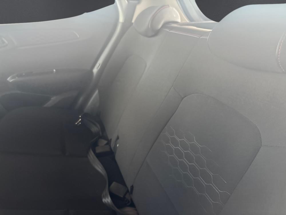 Hyundai N/A 1.2 Premium At