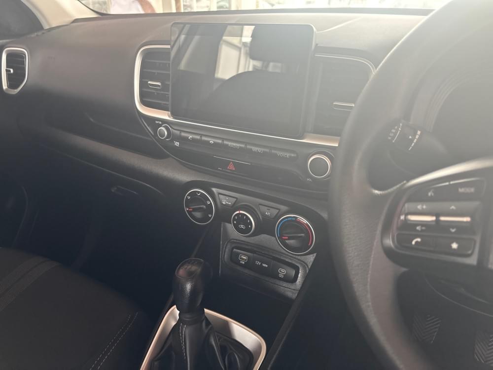 Hyundai Venue 1.2 Premuim