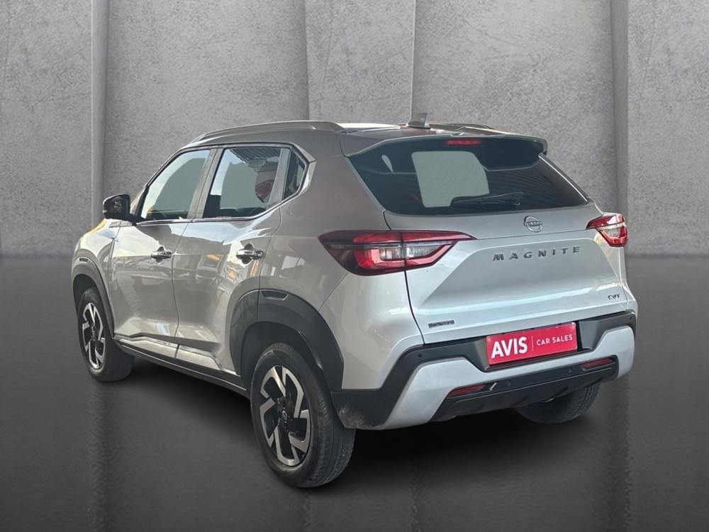 Nissan Magnite 1.0 Acenta Plus Cvt Oled