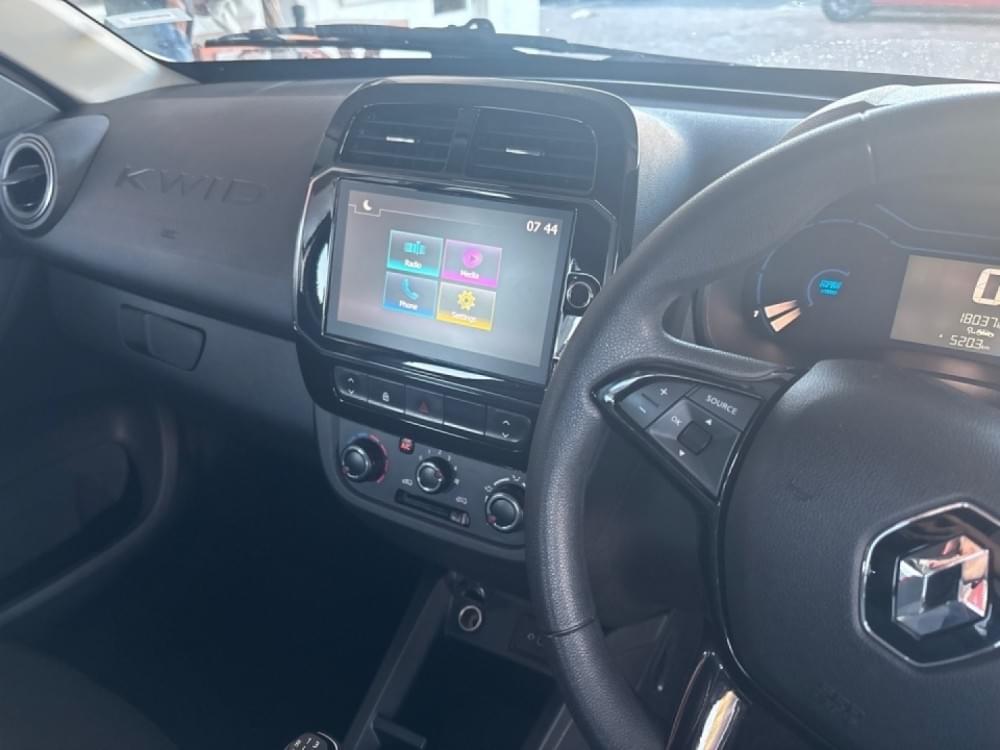 Renault Kwid 1.0 Techno