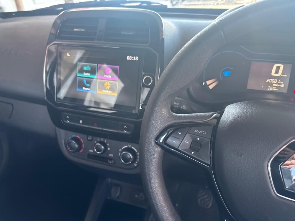 Renault Kwid 1.0 Techno