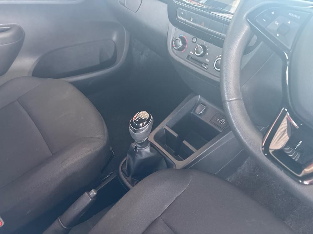 Renault Kwid 1.0 Techno