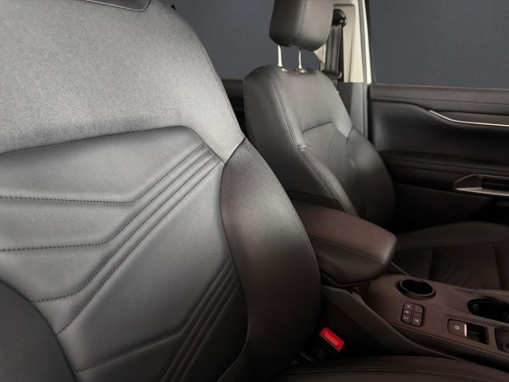 Ford Everest 2.0 Xlt 4X2 At