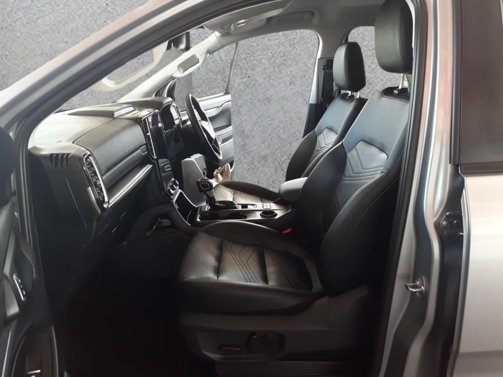 Ford Everest 2.0 Xlt 4X4 At