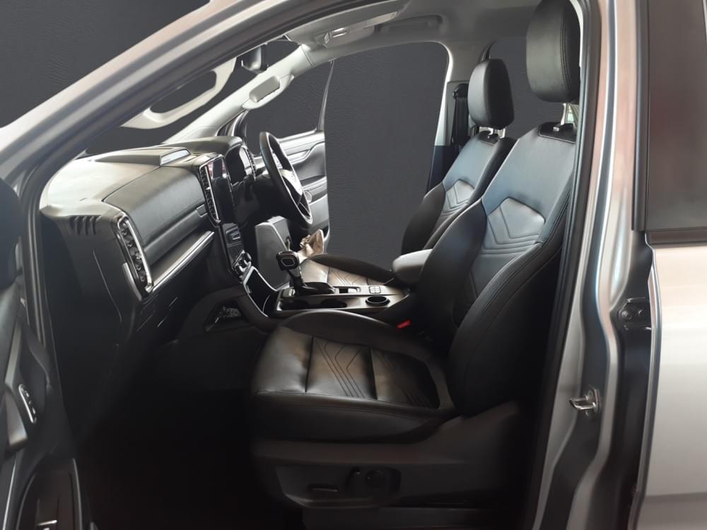 Ford Everest 2.0 Xlt 4X2 At