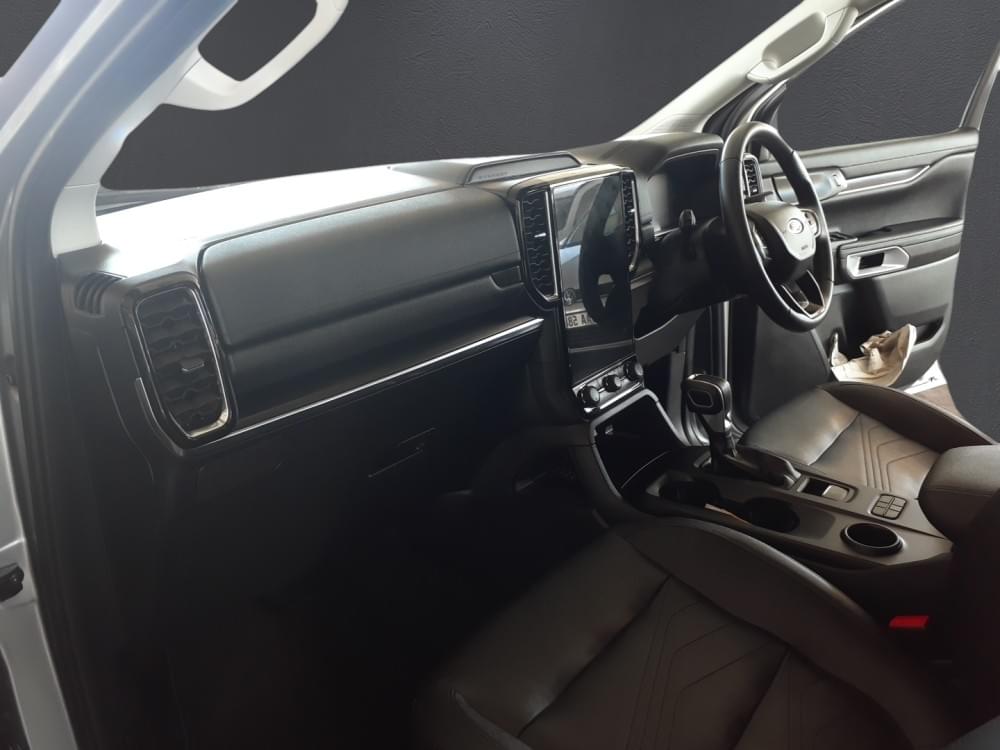 Ford Everest 2.0 Xlt 4X2 At